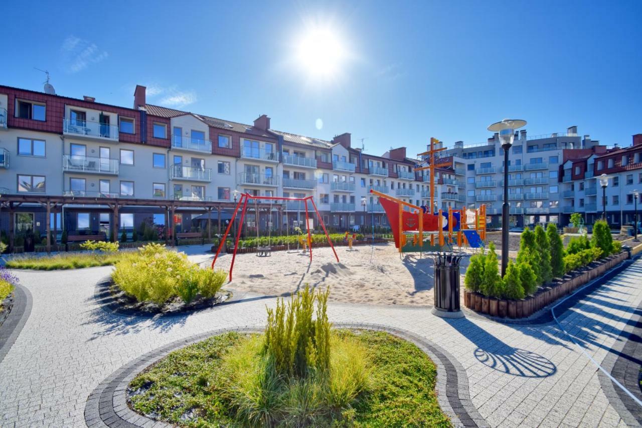 Ambria Apartments Rose Swinoujscie Luaran gambar