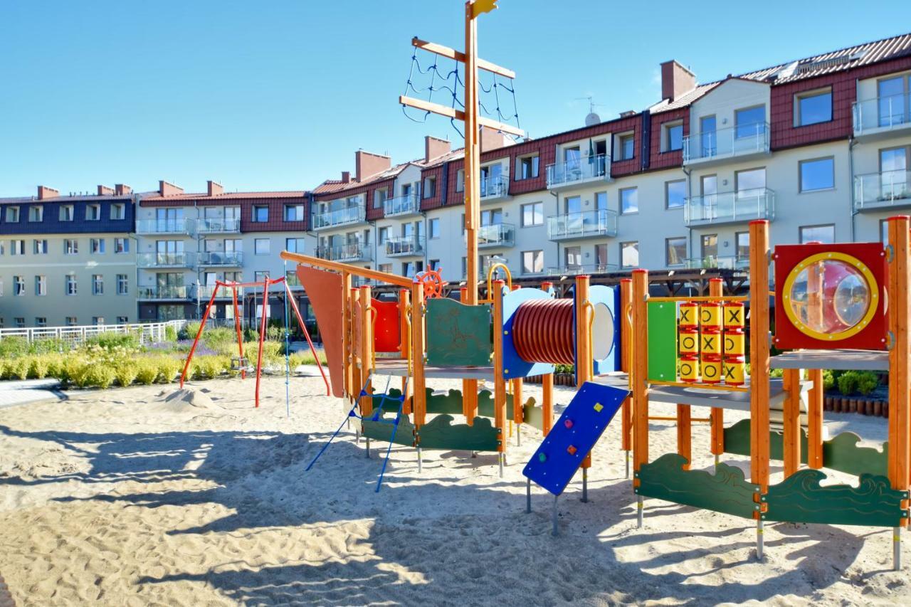 Ambria Apartments Rose Swinoujscie Luaran gambar